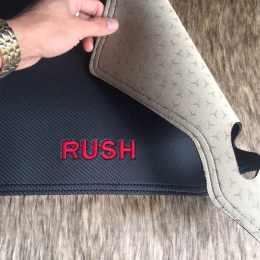 Thảm taplo xe RUSH 2018 - 2021 (Da carbon cao cấp)