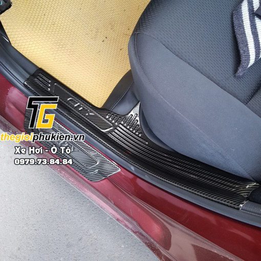 Ốp bậc cửa, nẹp bước chân CARBON xe Honda City 2015 - 2021 vân CACBON cao cấp - Hình ảnh 7