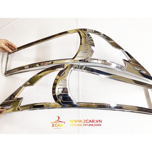 Ốp viền đèn pha, hậu xe Toyota Innova 2017 2018 2019 2020 2021 2022 2023 mạ crom cao cấp