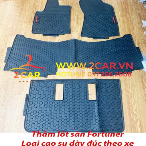 Thảm lót sàn cao su xe Fortuner 2008- 2021, 2022, 2023 mẫu 3 hàng ghế thiết kế vừa vặn không mùi dễ dàng vệ sinh