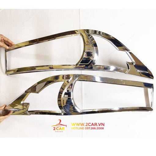 Ốp viền đèn pha, hậu xe Toyota Innova 2017 2018 2019 2020 2021 2022 2023 mạ crom cao cấp - Hình ảnh 3