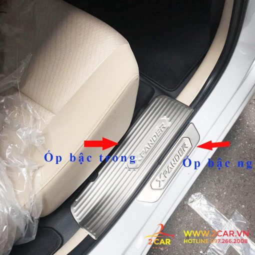 Ốp bậc chân ngoài xe Mitsubishi Xpander 2018- 2022 chất liệu inox - Hình ảnh 4