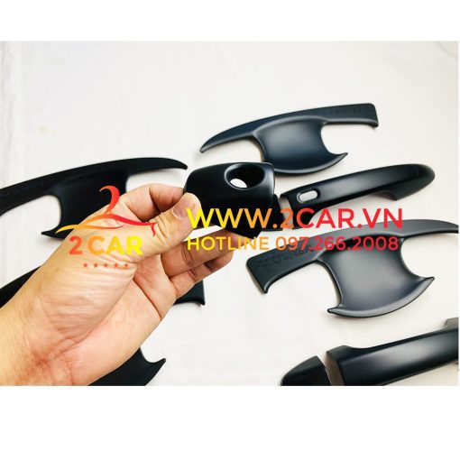Ốp Tay Nắm, Hõm Cửa Xe Toyota Fortuner 2017- 2021, 2022, 2023 Hàng nhựa màu Đen Cao Cấp - Hình ảnh 3