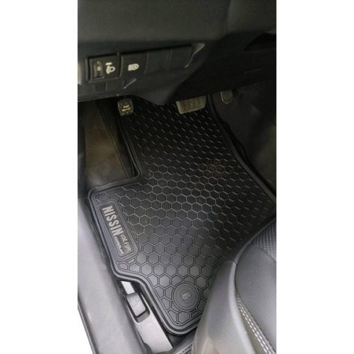 Thảm lót sàn vân tổ ong xe Toyota Corolla Cross đời 2020, 2021, 2022 - Mẫu chữ đỏ - Hình ảnh 4