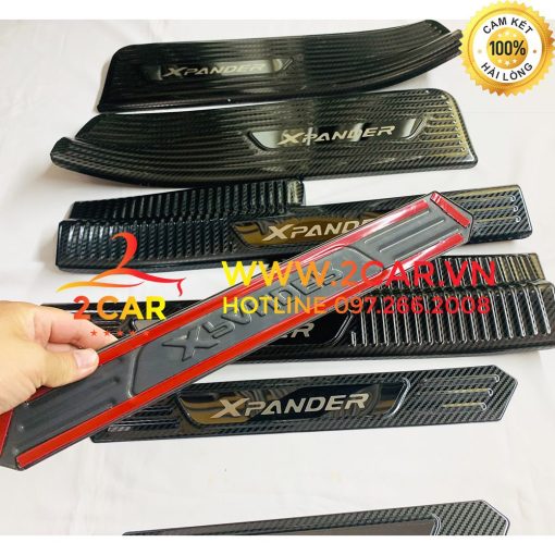 ỐP BẬC CỬA, NẸP BƯỚC CHÂN TRONG NGOÀI CARBON XE MITSUBISHI XPANDER VÂN CACBON 2018 - 2021 - 2022 hàng cao cấp - Hình ảnh 5