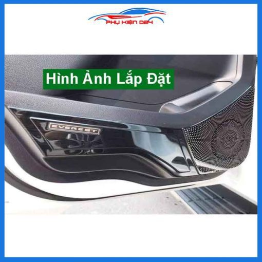 Ốp Trang trí Màng Loa cánh cửa xe Ford Everest 2017- 2019,2020, 2021 chất liệu Titan Cao Cấp - Hình ảnh 6