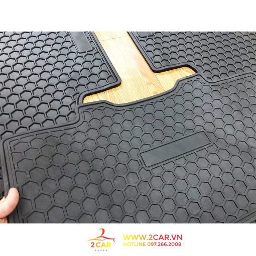 Thảm lót sàn cao su xe TOYOTA INNOVA 2016 - 2021, 2022 loại đúc dày theo xe - Hình ảnh 7