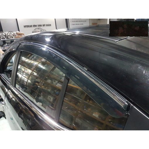 Vè che mưa xe Huyndai Elantra 2016 - 2021 chỉ mạ crom cao cấp- Giá 1 bộ - Hình ảnh 8