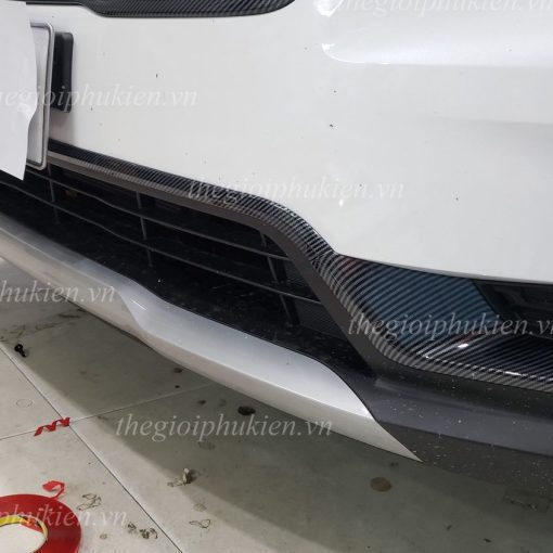 Ốp cản trước Carbon xe Kia Carnival 2021- 2022 vân Cacbon cao cấp, ốp cản dưới xe Carnival 2022 - Hình ảnh 4