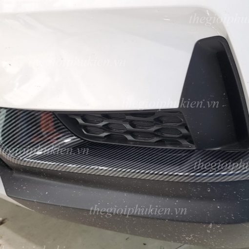 Ốp cản trước Carbon xe Kia Carnival 2021- 2022 vân Cacbon cao cấp, ốp cản dưới xe Carnival 2022 - Hình ảnh 3