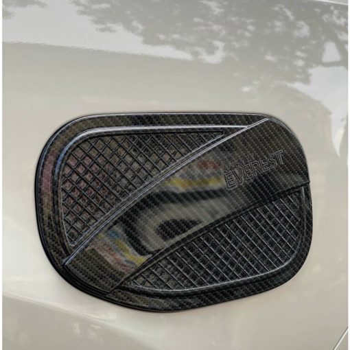 Ốp nắp bình xăng carbon xe Ford Everest 2017 - 2020, 2021 vân cacbon cao cấp