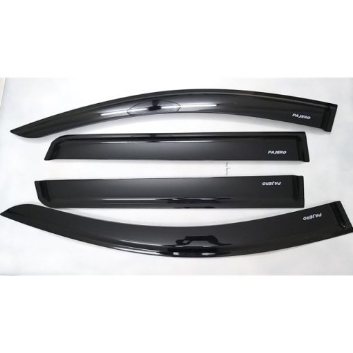 Vè che mưa Mitsubishi Pajero 2011-2023 nhựa đen Thái Lan