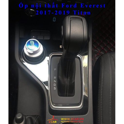 Ốp nội thất xe Ford Everest 2017- 2018- 2019- 2020- 2021 vân Titan cao cấp - Ảnh 2