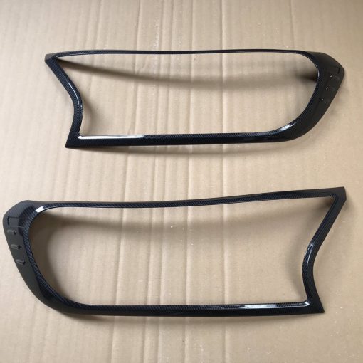 Ốp viền đèn pha, hậu Carbon xe Ford Everest 2017 - 2021 vân cacbon cao cấp - Hình ảnh 2