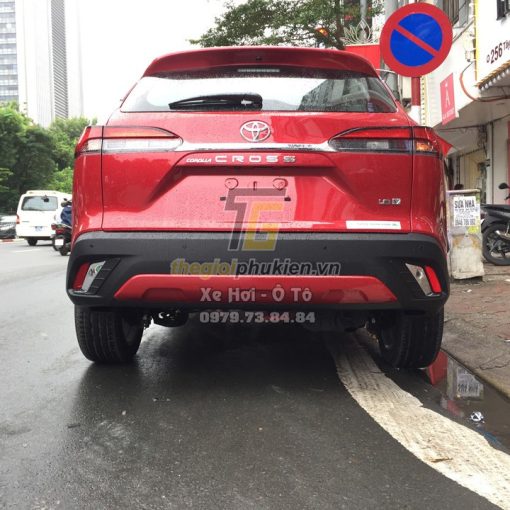 Ốp viền đèn gầm trước, sau xe Toyota Corolla Cross 2020 - 2021 - 2022 - 2 màu xanh - trắng - Hình ảnh 3