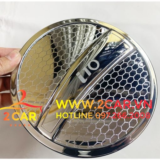 Ốp Nắp Bình Xăng Xe Hyundai i10 Hatback đời 2014-2020 mạ crom cao cấp - Hình ảnh 2