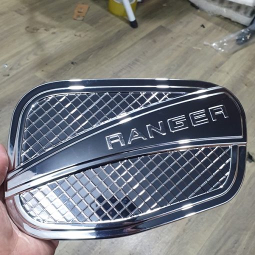 Ốp nắp bình xăng xe Ranger 2022 2023 Nhựa ABS mạ Crom cao cấp - Ảnh 3