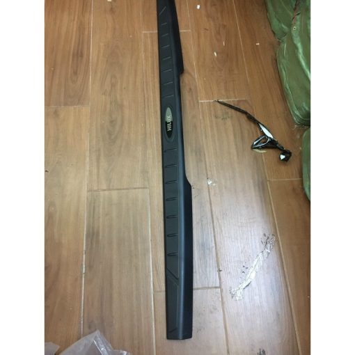 Ốp nắp viền thùng, Thanh ốp bửng cốp xe Ranger, Navara 2016- 2023, Hilux, Triton 2020, nhựa đen cao cấp - Hình ảnh 3