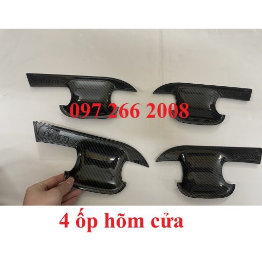 Ốp tay nắm, hõm cửa CARBON xe Ford Everest 2022- 2023 vân cacbon cao cấp - Hình ảnh 4