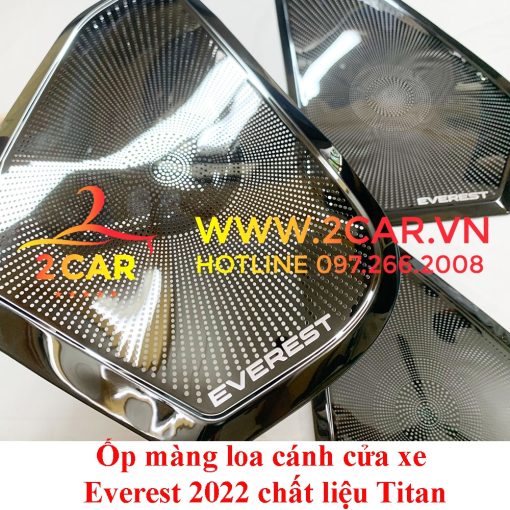 Ốp Trang trí Màng Loa cánh cửa xe Ford Everest 2022, 2023 chất liệu Titan Cao Cấp - Hình ảnh 4