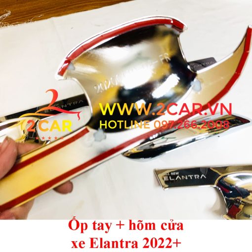 Ốp tay nắm, hõm cửa xe Hyundai Elantra 2022 2023 mạ crom cao cấp - Hình ảnh 4