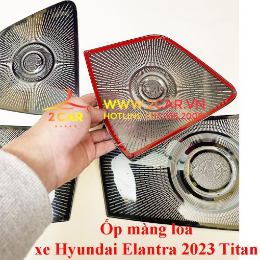 Ốp trang trí màng loa xe Hyundai Elantra 2023 chất liệu Titan cao cấp - Ảnh 4