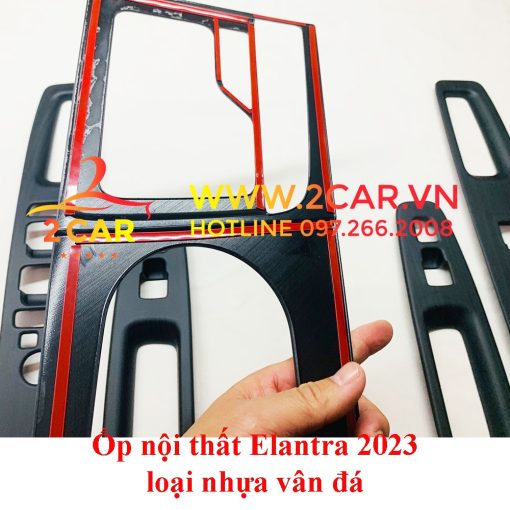 Ốp nội thất xe Elantra 2022, 2023 loại nhựa vân Đá cao cấp, sang trọng - Hình ảnh 4