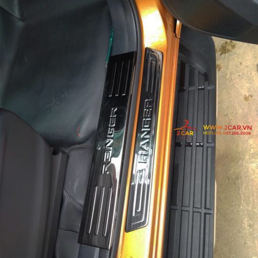 Ốp Bậc Cửa, Nẹp Bước Chân Trong Ngoài Xe Ranger 2014-2021, 2023 chất liệu Titan - Hình ảnh 6