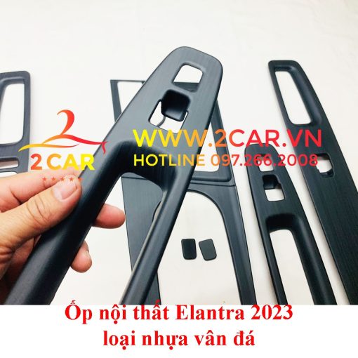 Ốp nội thất xe Elantra 2022, 2023 loại nhựa vân Đá cao cấp, sang trọng - Hình ảnh 6