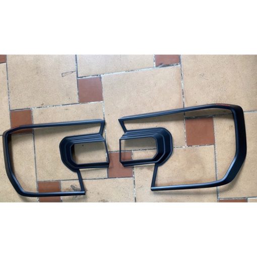 Ốp viền đèn pha, hậu xe Ford Ranger đời 2022 2023 chất liệu nhựa đen cao cấp ( có đủ bản Wiltrack, xlt, xls) - Hình ảnh 8
