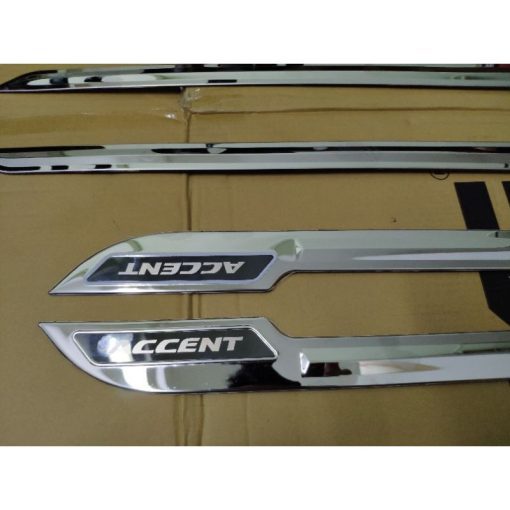 Ốp nẹp sườn hông xe Hyundai Accent 2018- 2019- 2021- 2022- 2023, Ốp sườn xe Accent cao cấp- Mẫu chữ đen