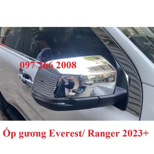 Ốp gương chiếu hậu xe Ford Everest, Ford Ranger 2022 - 2023 Nhựa ABS mạ crom cao cấp
