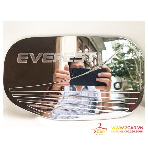 Ốp Nắp Bình Xăng Xe Ford Everest 2017- 2019, 2020, 2021 mạ crom cao cấp