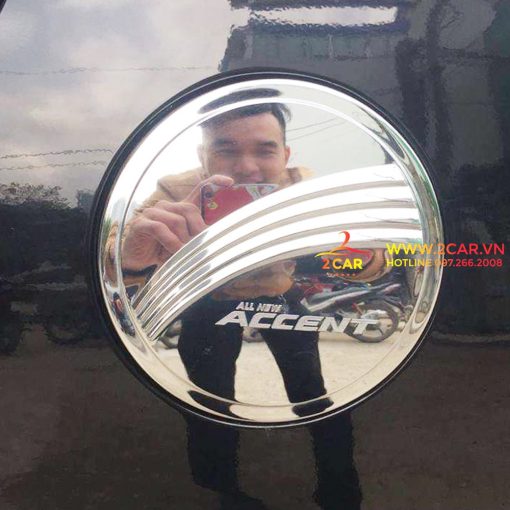 Ốp nắp bình xăng xe Hyundai Accent 2018- 2020- 2021- 2022- 2023 mạ crom sáng bóng - Hình ảnh 3