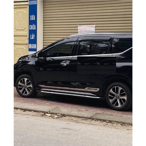 Nẹp sườn hông xe Mitsubishi Xpander 2018 - 2021, 2022 chất liệu inox cao cấp - Hình ảnh 3