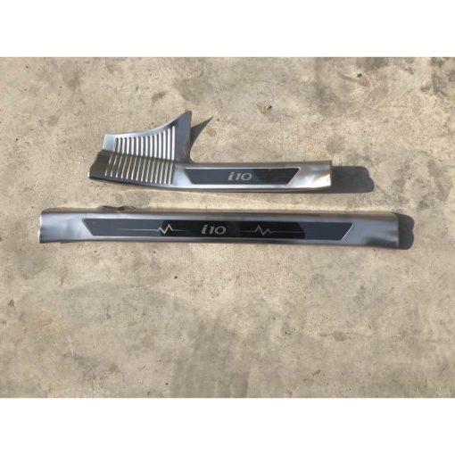 Ốp Bậc Cửa Trong, Nẹp Bước Chân Trong Xe Hyundai i10 inox - Hình ảnh 2