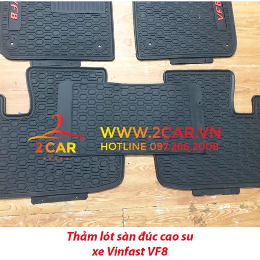 Thảm sàn, lót sàn xe Vinfast VF8 chất liệu cao su đúc không mùi, không thấm nước - Ảnh 3