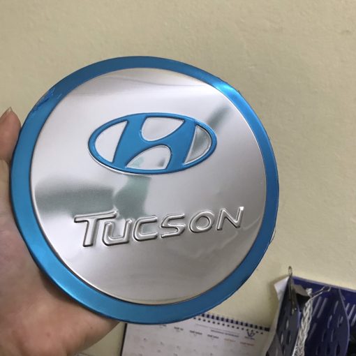 Ốp nắp bình xăng xe Hyundai Tucson đời 2015 2016 2017 2018 - Hình ảnh 3