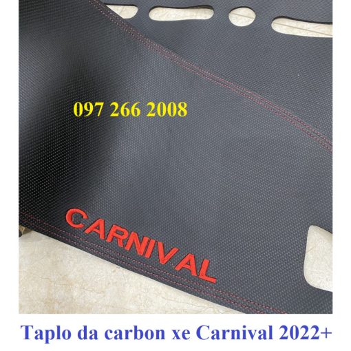 Thảm taplo da carbon xe Kia Carnival 2022 2023 màu đen,vừa form xe, đế có chống trượt - Hình ảnh 2