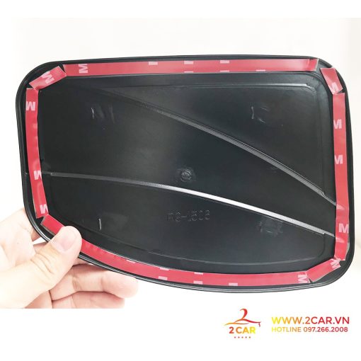 Ốp Nắp Bình Xăng Xe Ford Ranger đời 2014- 2021, 2022, 2023 - Nhựa Đen cao cấp - Hình ảnh 3