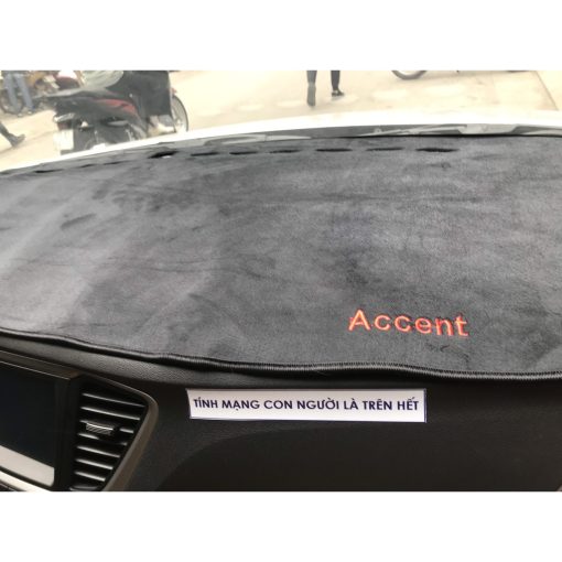 Thảm taplo nhung xe Hyundai Accent 2018- 2020, 2021, 2022, 2023 Hàng 3 lớp lông cừu cao cấp, chống nóng cực tốt - Hình ảnh 4