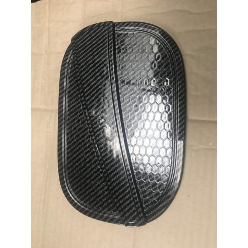 Ốp nắp bình xăng CARBON xe Mazda CX5, CX-5 2018 - 2021, 2022,2023 vân cacbon cao cấp - Ảnh 3