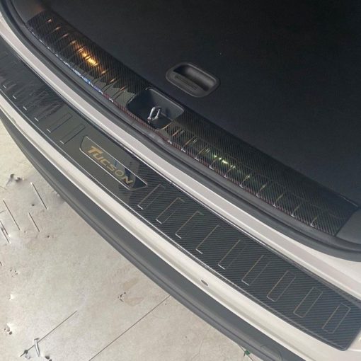 Ốp chống trầy cốp trong, ngoài CARBON xe Hyundai Tucson 2019- 2020- 2021 vân cacbon cao cấp - Hình ảnh 4