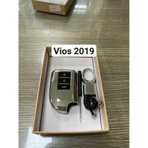 Ốp chia khóa xe Toyota Vios,Yaris 2019 2020 2021 2022 chìa thông minh có kèm móc treo Silicon cao cấp - Hình ảnh 4