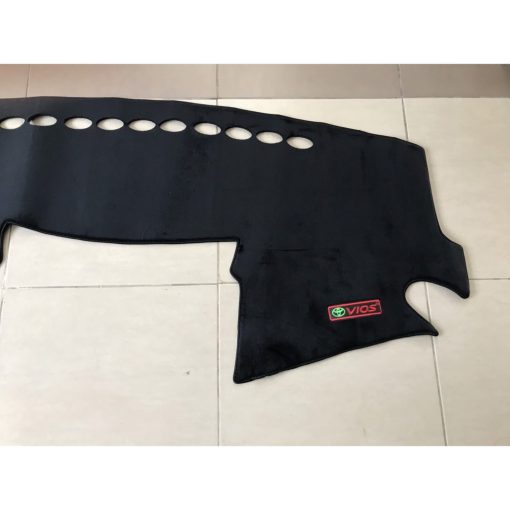 Thảm taplo nhung xe Toyota Vios đời 2008 - 2013, hàng cao cấp có đế chống trượt - Hình ảnh 4