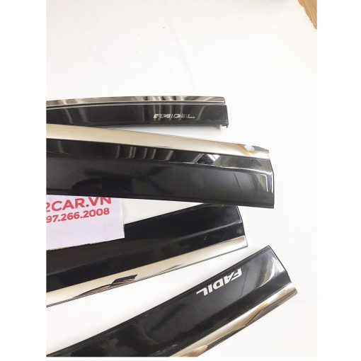 Vè che mưa xe Vinfast Fadil 2019- 2022, 2023 chỉ inox cao cấp - Hình ảnh 5