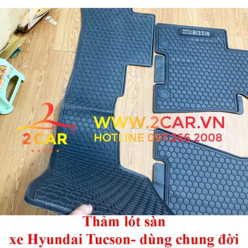 Thảm Lót sàn Xe Hyundai Tucson 2015 đến 2021, 2022, 2023 vân tổ ong hãng Nissin chữ trắng - Hình ảnh 5