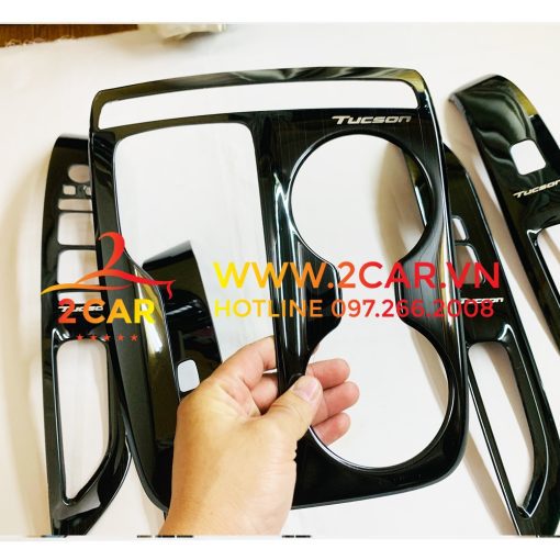Ốp nội thất xe Hyundai Tucson 2022- 2023 chất liệu titan cao cấp - Hình ảnh 5