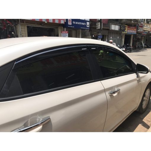 Vè Che Mưa Xe Hyundai Accent 2018- 2020, 2021,2022, 2023 nhựa đen dày - Hình ảnh 6