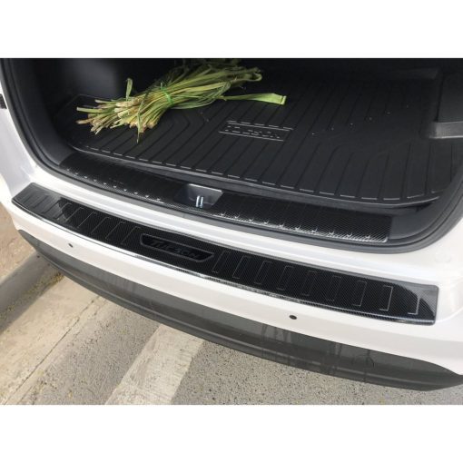 Ốp chống trầy cốp trong, ngoài CARBON xe Hyundai Tucson 2019- 2020- 2021 vân cacbon cao cấp - Hình ảnh 6